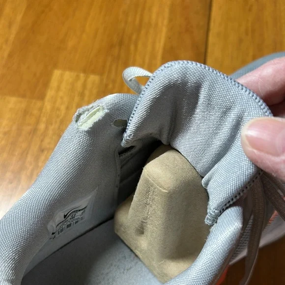 Limited Edition KD Nike for University of Texas. - Picture 4 of 9